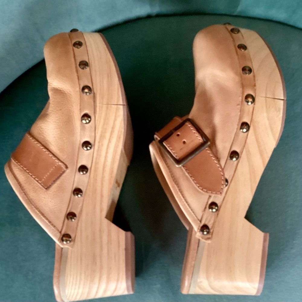 Free People leather clogs mules  size 41 NEW ( size 10) style: Culver City